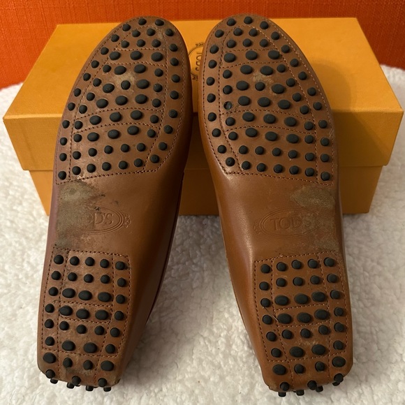 TOD’s Gommino Driving Leather Loafers - Brown -9 - Picture 6 of 7